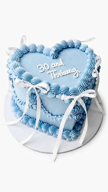 GÂTEAU VINTAGE CŒUR BLEU - #PT77